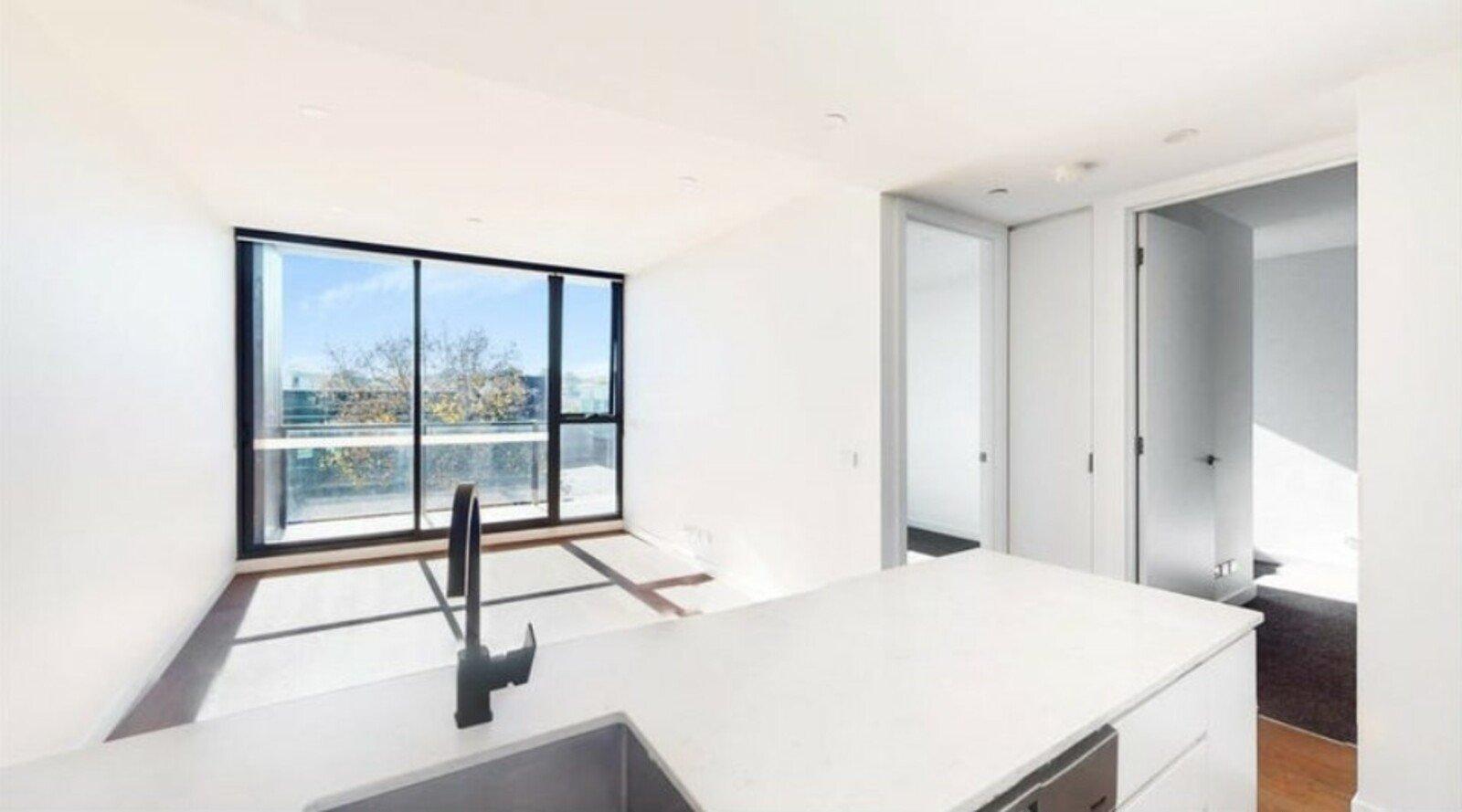 207/348 Canterbury Road, Surrey Hills, 3127