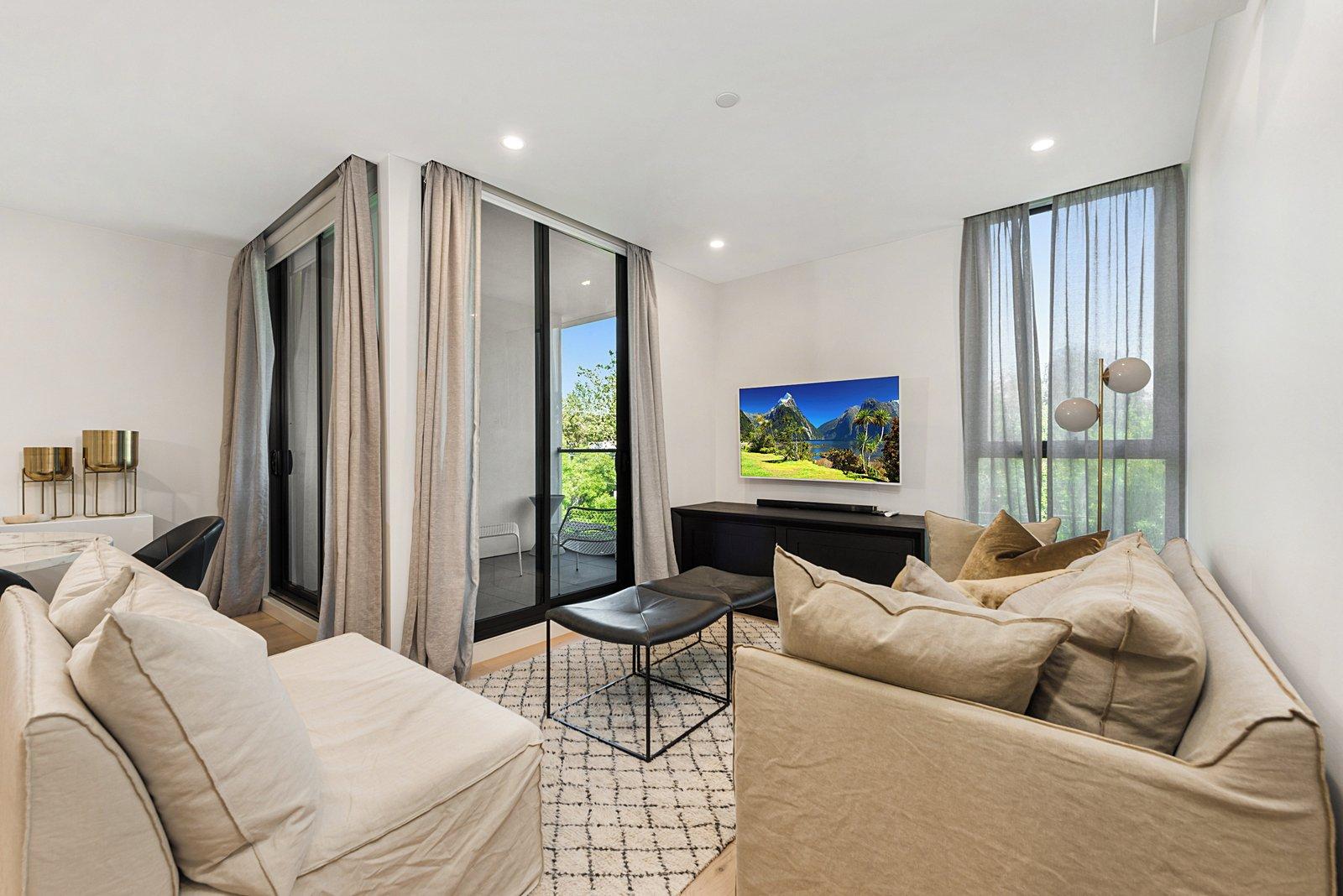 208/15-17 Cromwell Road, South Yarra, 3141
