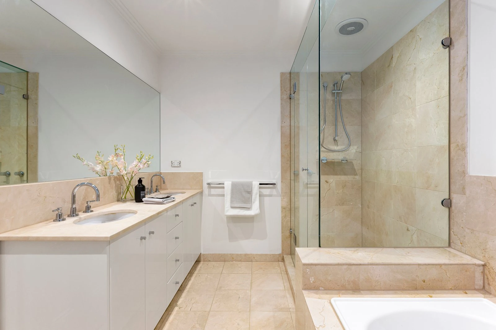 20A Rosslyn Street, Hawthorn East, 3123