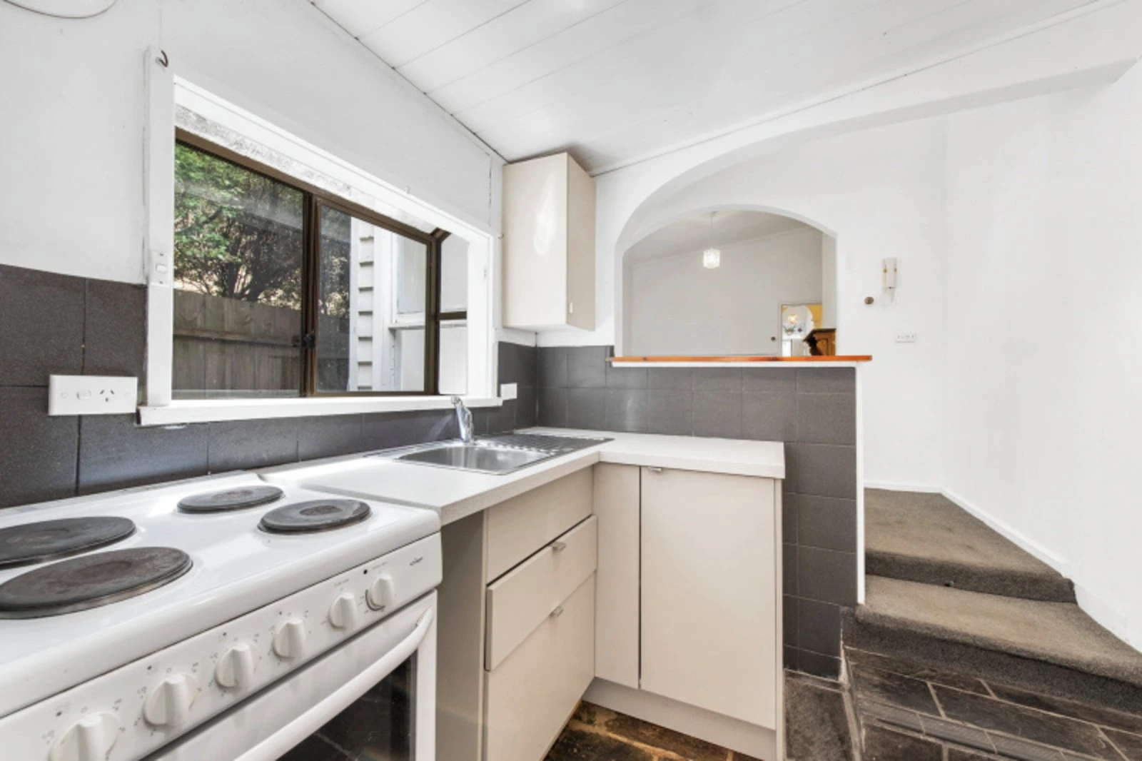 21 Tivoli Road, South Yarra, 3141