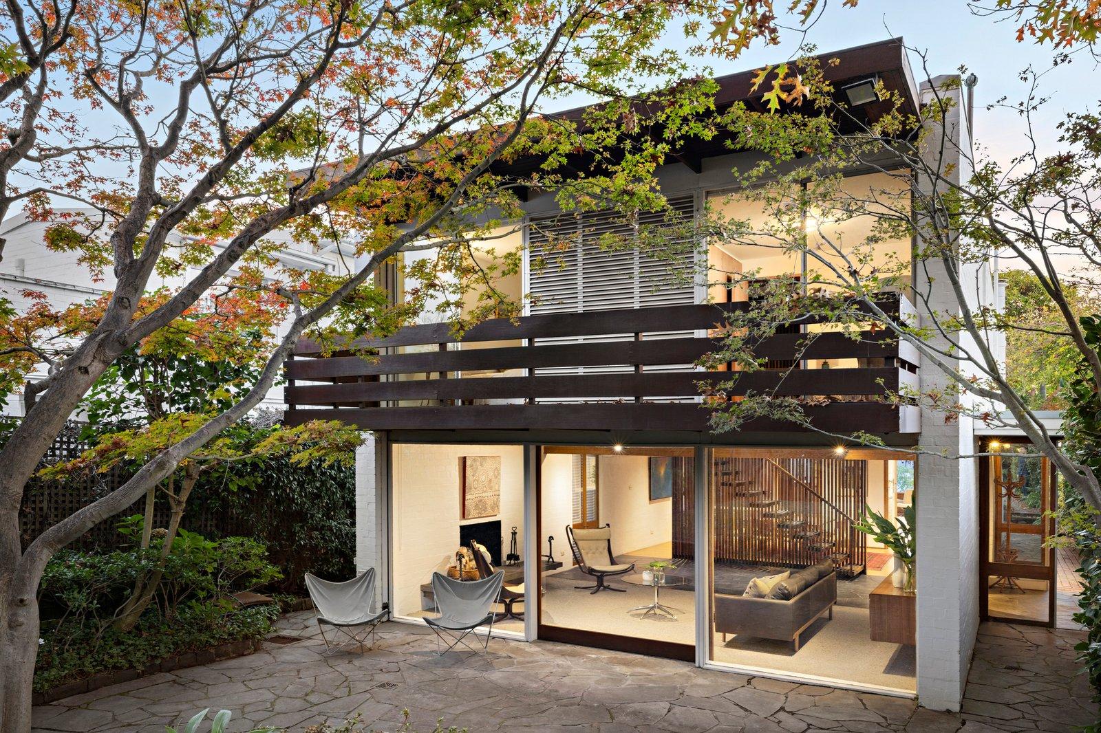 21 Woodside Crescent, Toorak, 3142