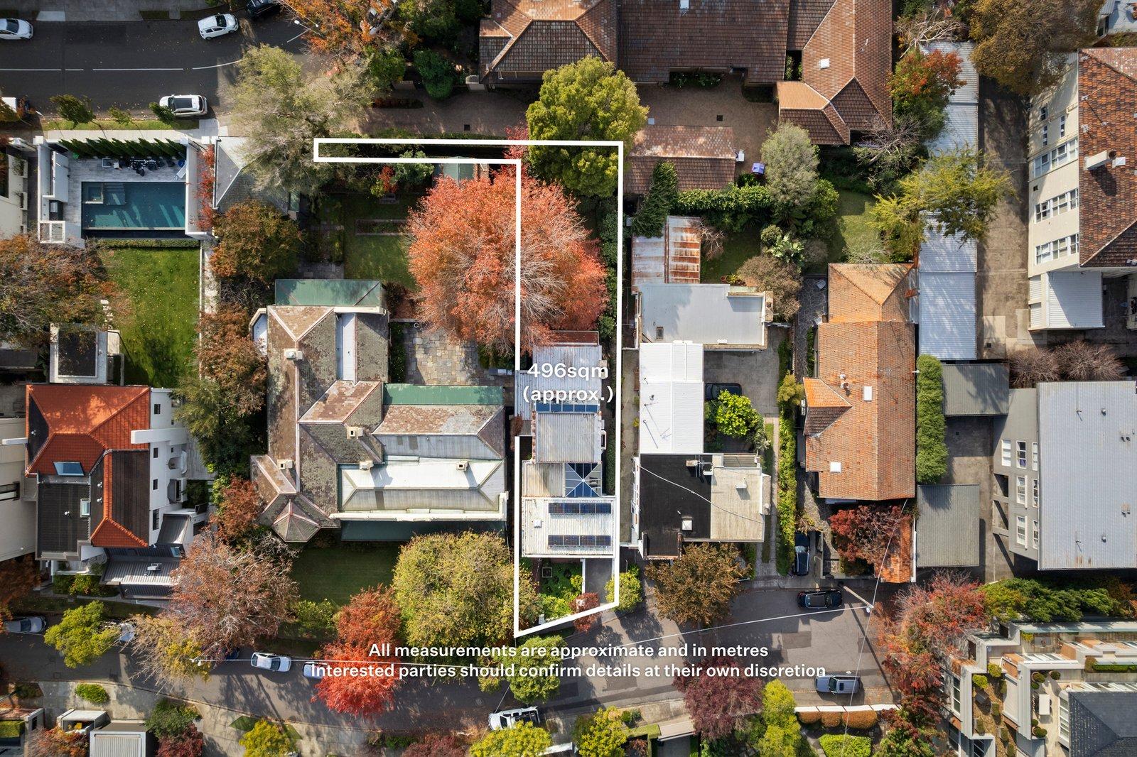21 Woodside Crescent, Toorak, 3142