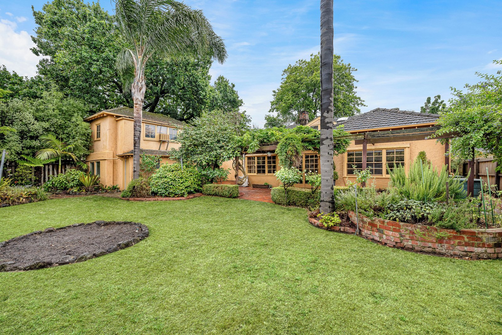 21 Alma Road, Camberwell, 3124