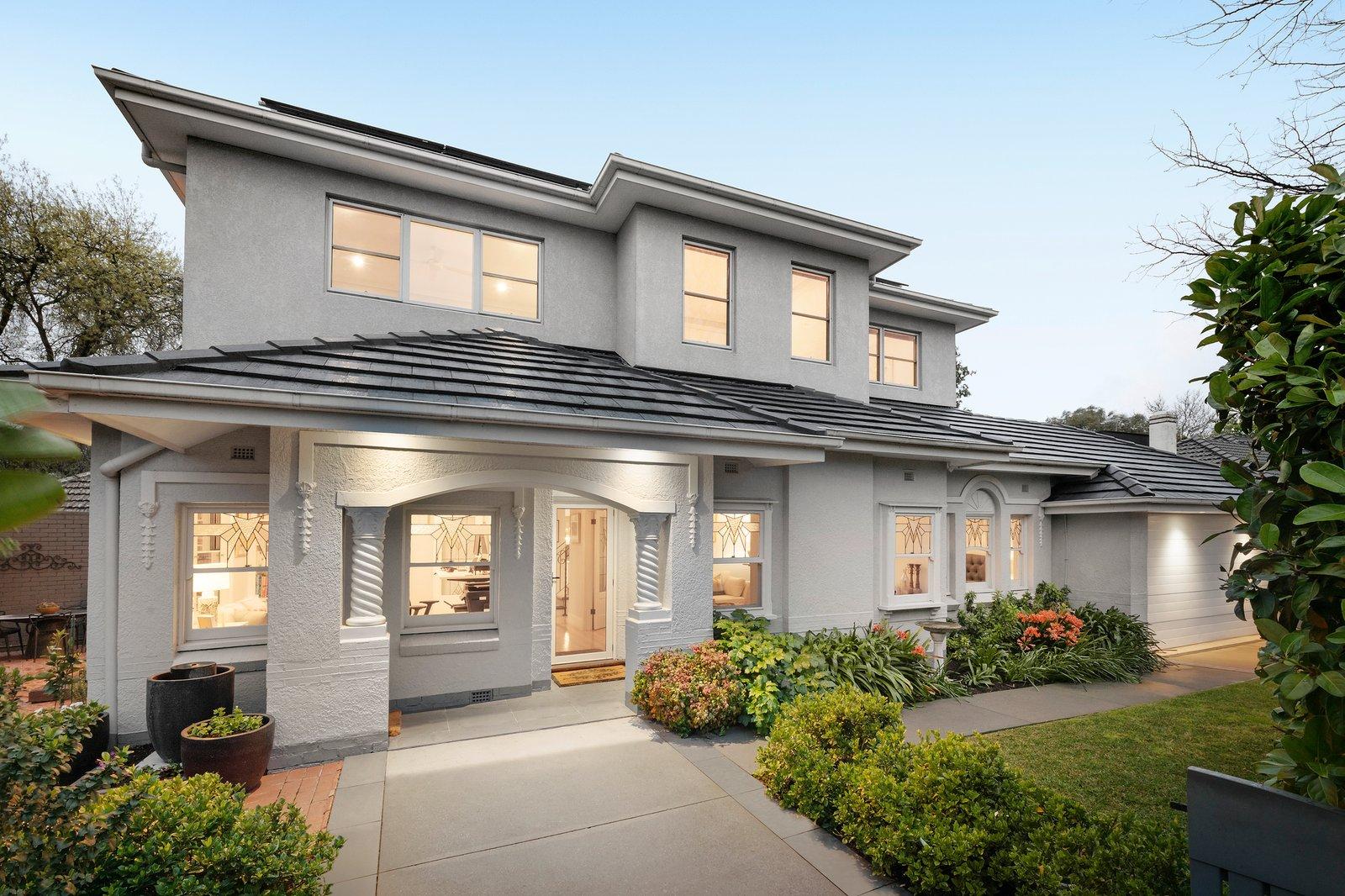 21 Cairnes Crescent, Malvern East, 3145