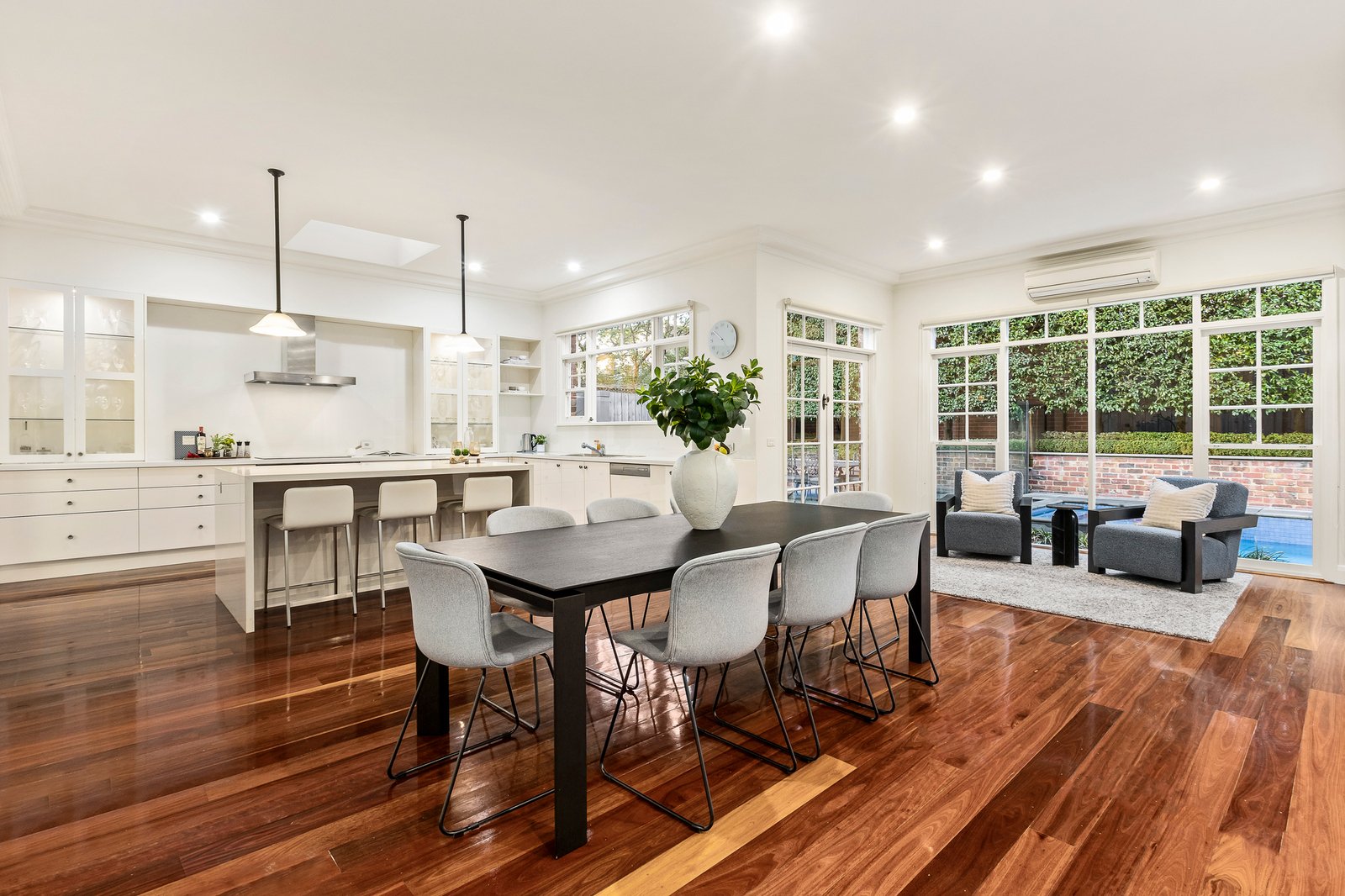 21 Parkside Avenue, Deepdene, 3103