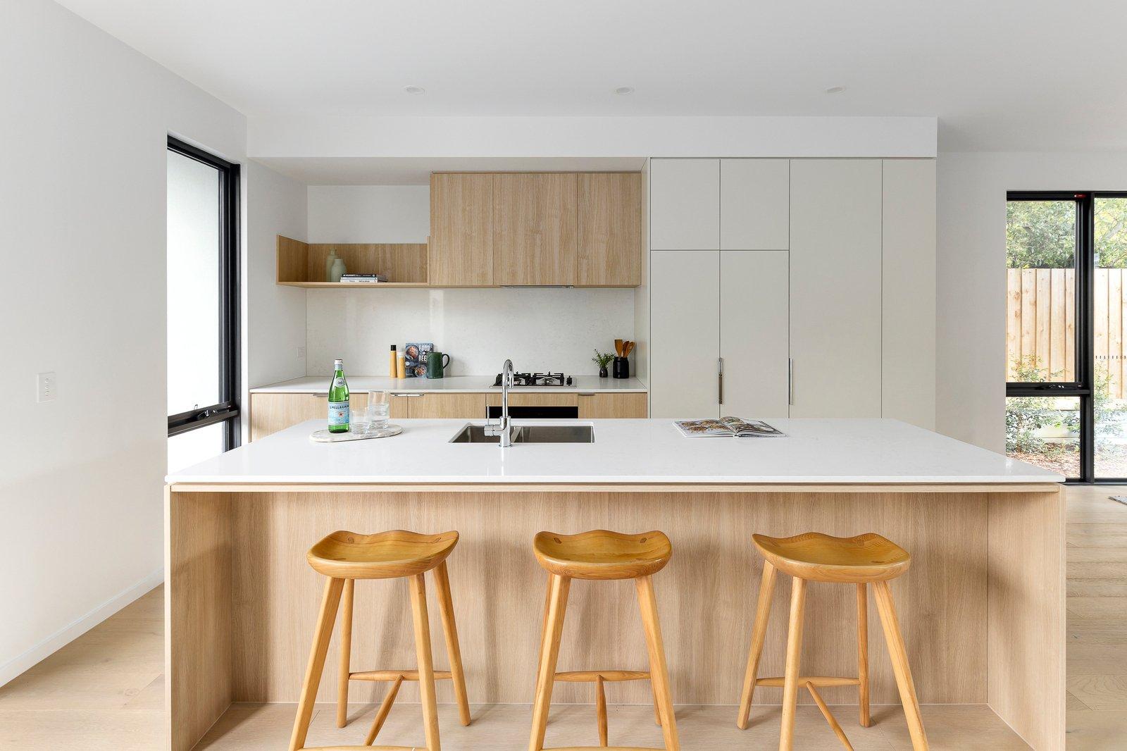 2/1087 Riversdale Road, Surrey Hills, 3127