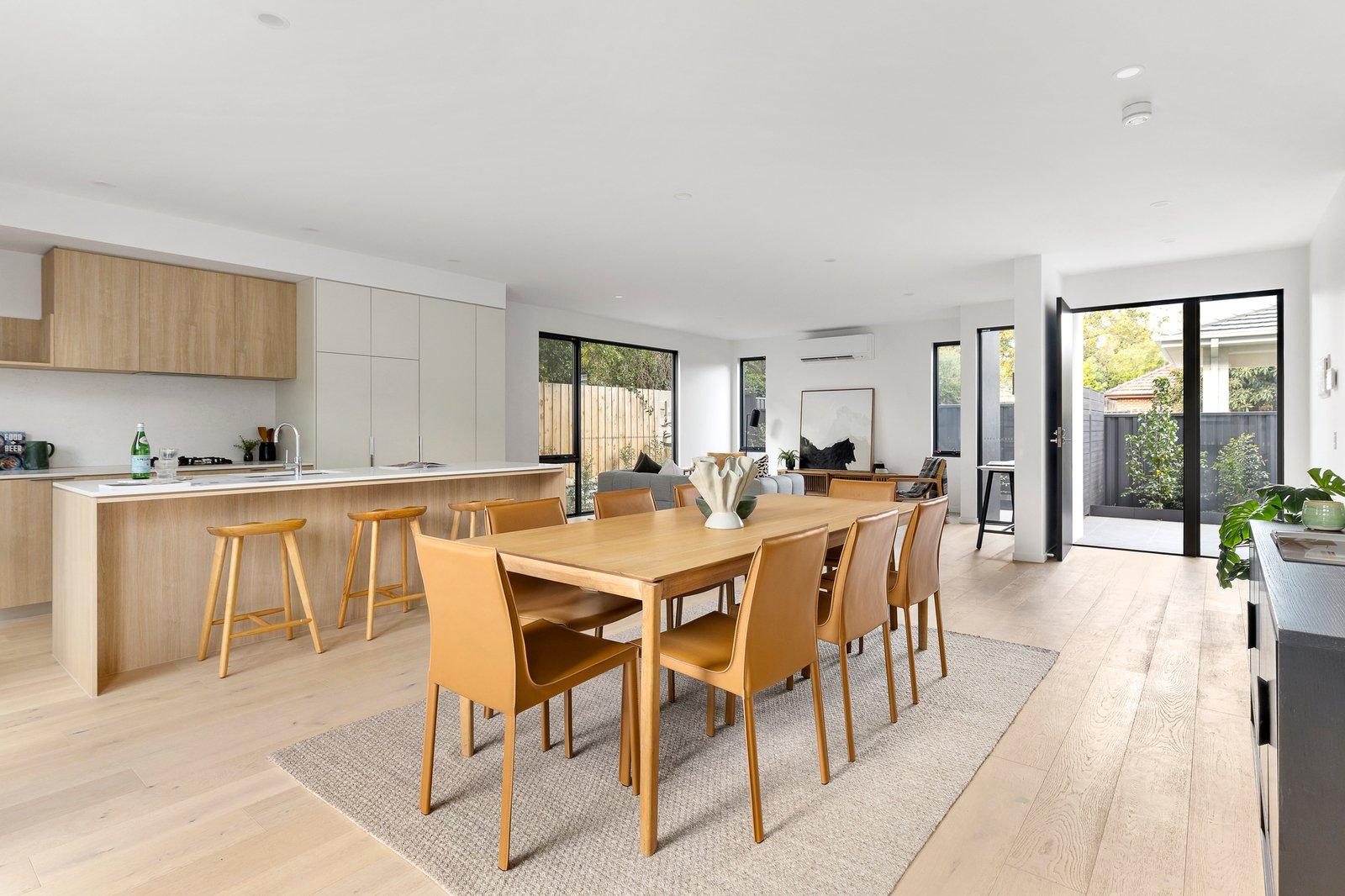 2/1087 Riversdale Road, Surrey Hills, 3127