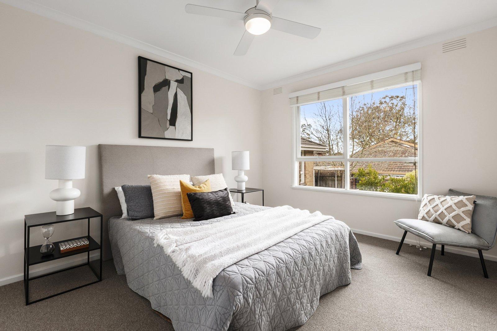 2/10 Norfolk Road, Surrey Hills, 3127