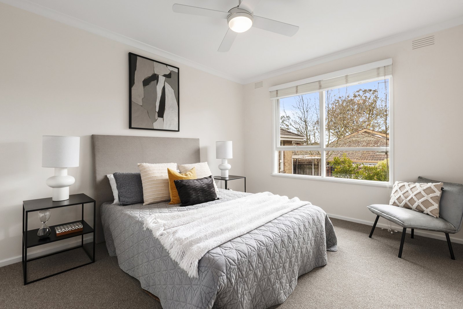 2/10 Norfolk Road, Surrey Hills, 3127