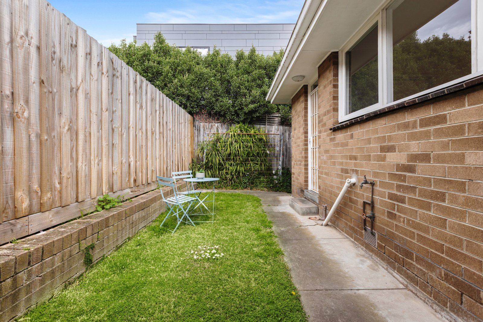 2/10 Norfolk Road, Surrey Hills, 3127