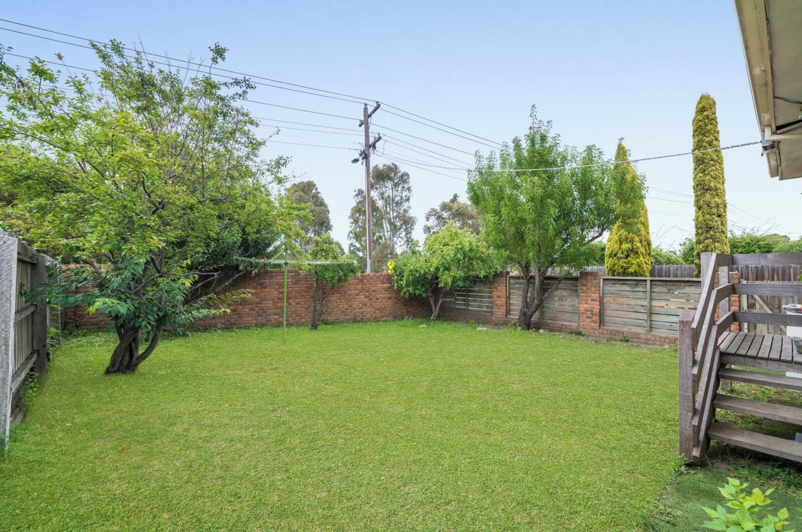 2/11 Valerie Street, Kew East, 3102