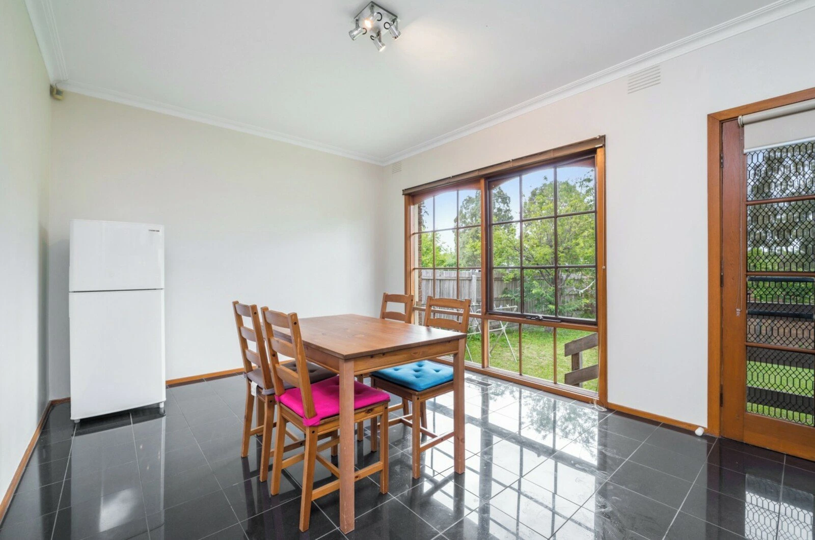 2/11 Valerie Street, Kew East, 3102