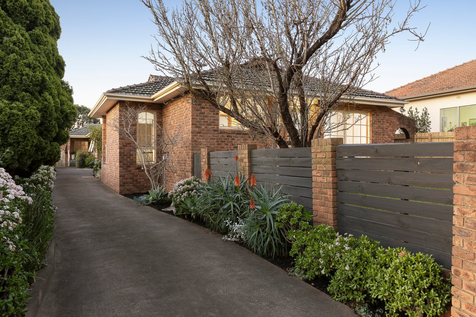2/11 Valerie Street, Kew East, 3102