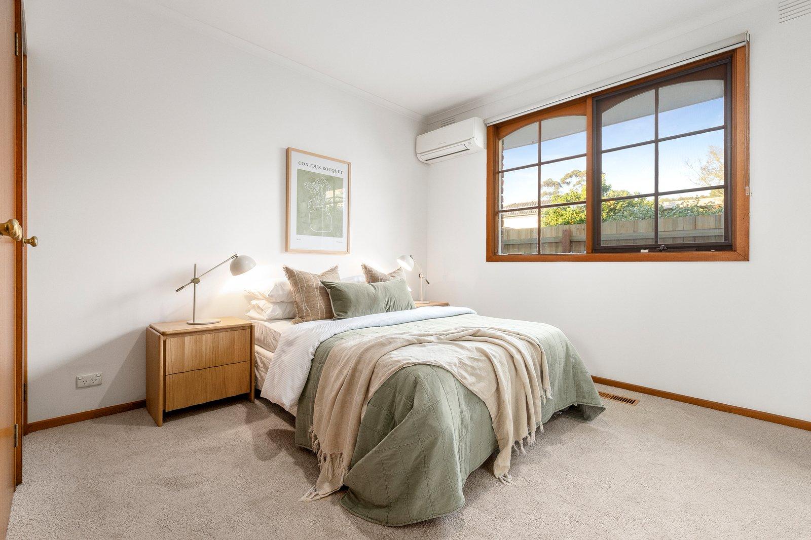 2/11 Valerie Street, Kew East, 3102