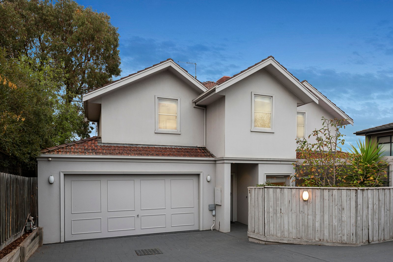 2/110 Belmore Road, Balwyn, 3103
