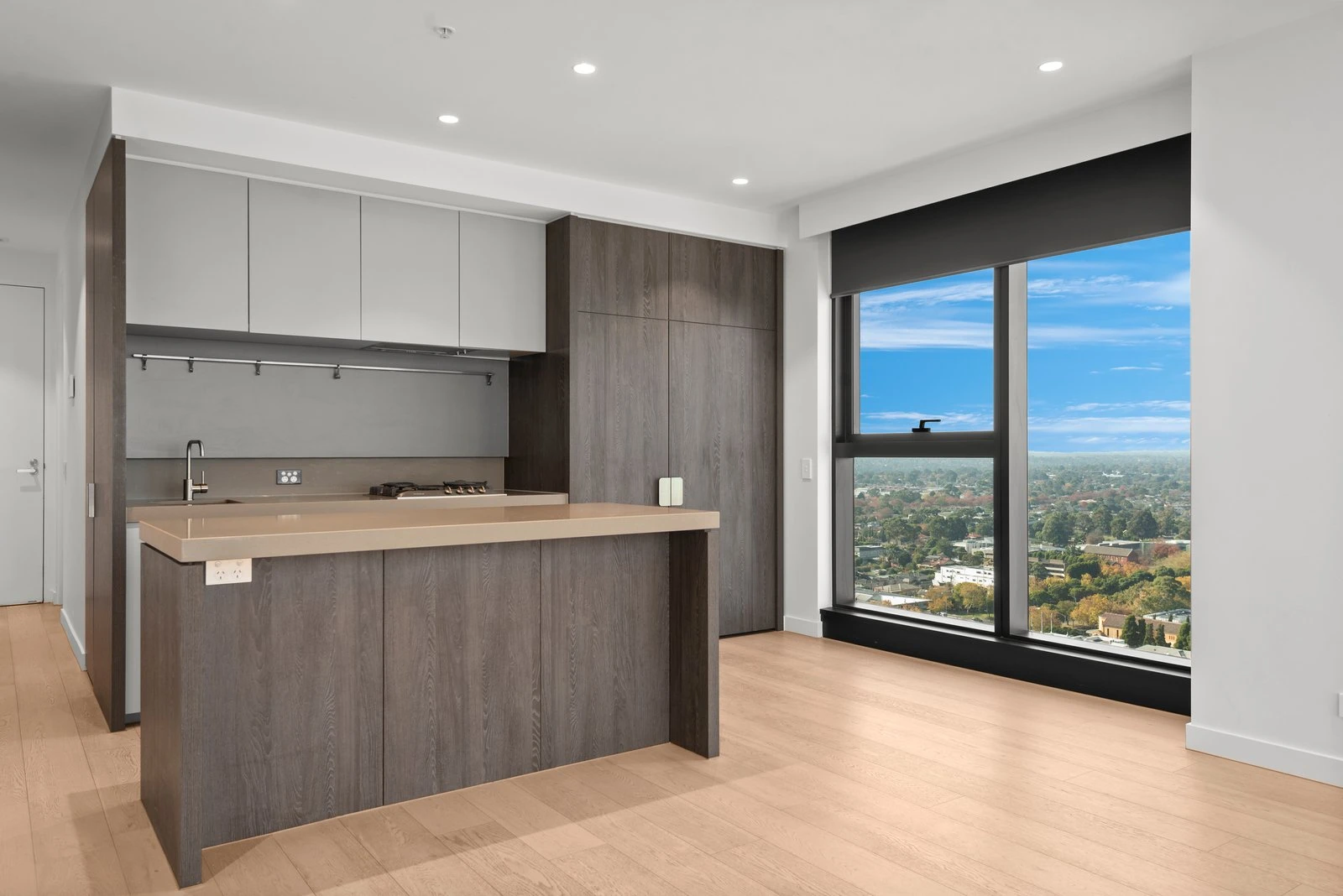 2113/545 Station Street, Box Hill, Vic