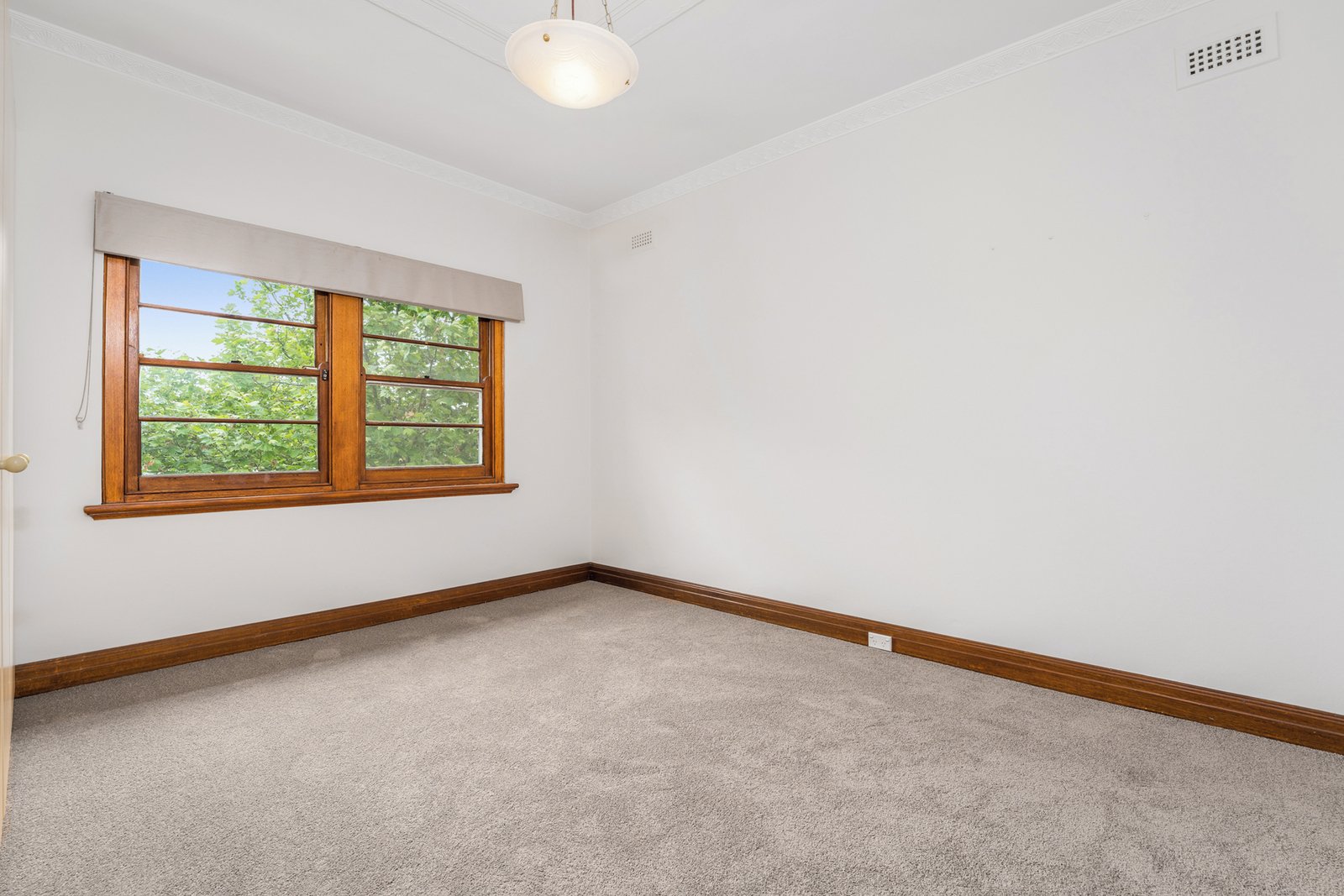2/13 Creswick Street, Hawthorn, 3122
