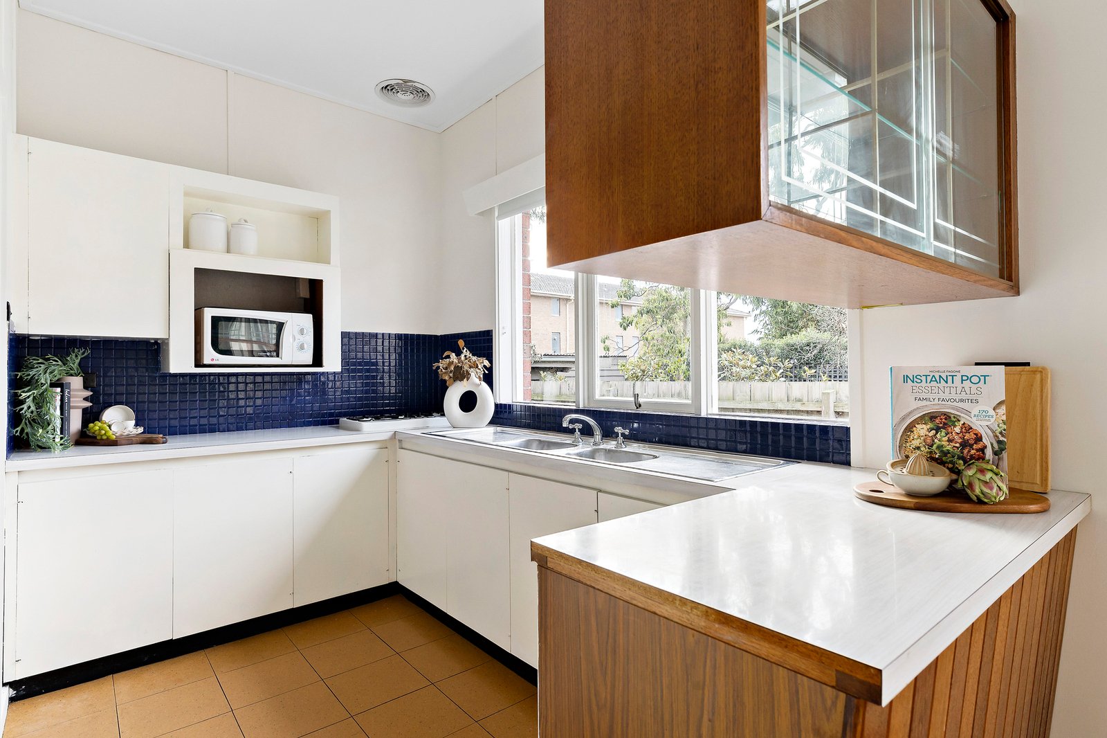 2/13 Gladstone Street, Kew, 3101