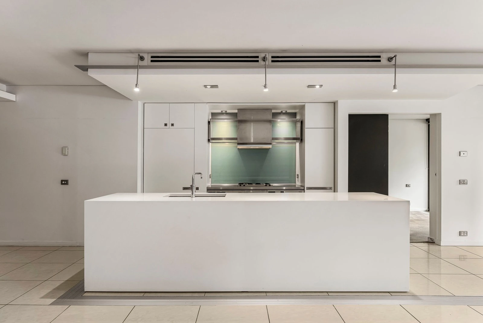 213/250 St Kilda Road, Southbank, 3006