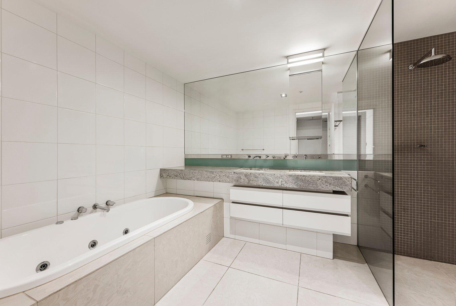 213/250 St Kilda Road, Southbank, 3006