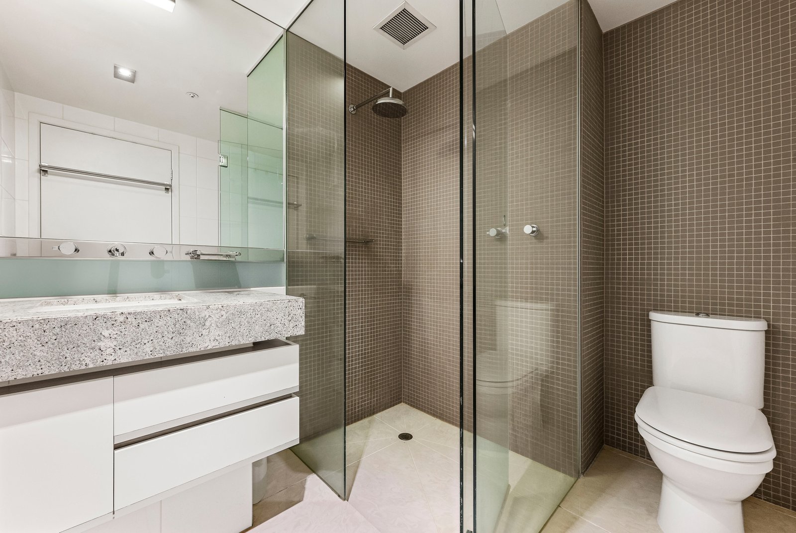 213/250 St Kilda Road, Southbank, 3006