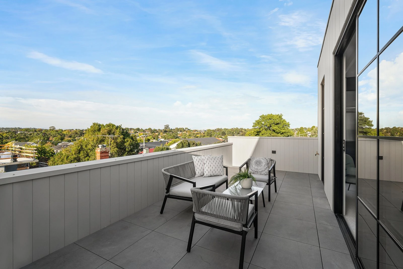 2/15 Hartington Street, Kew, 3101