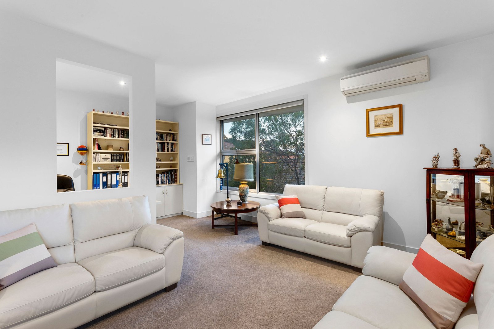 2/15 Marine Avenue, Mornington, 3931
