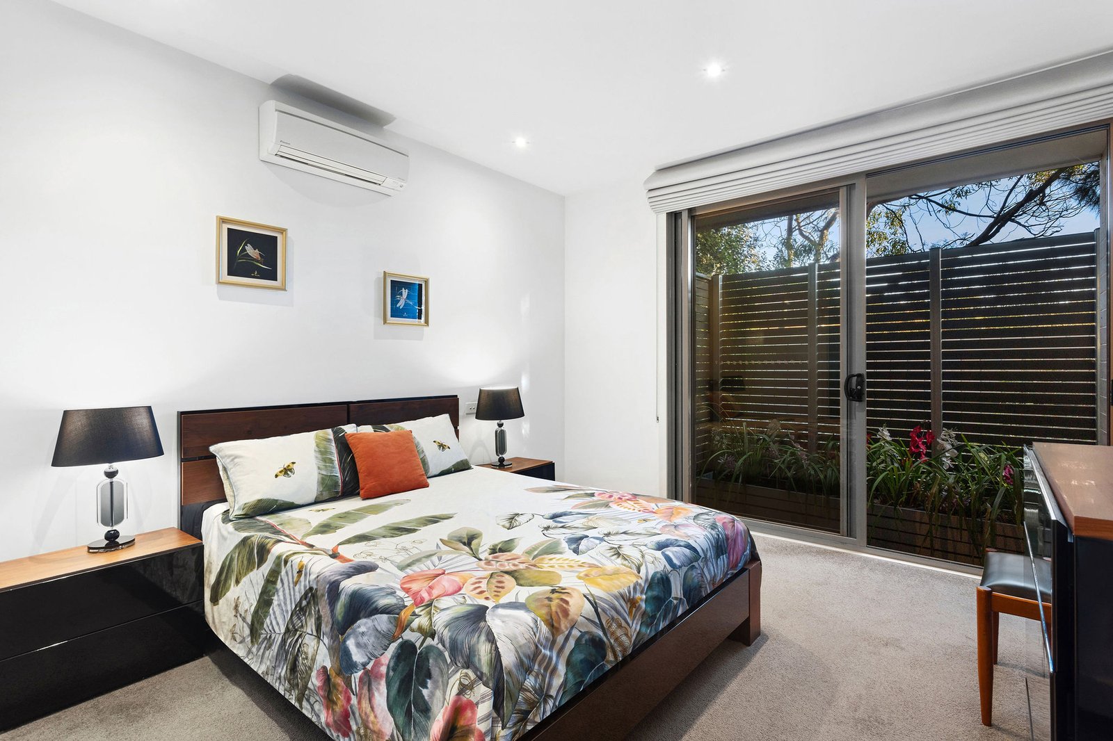 2/15 Marine Avenue, Mornington, 3931