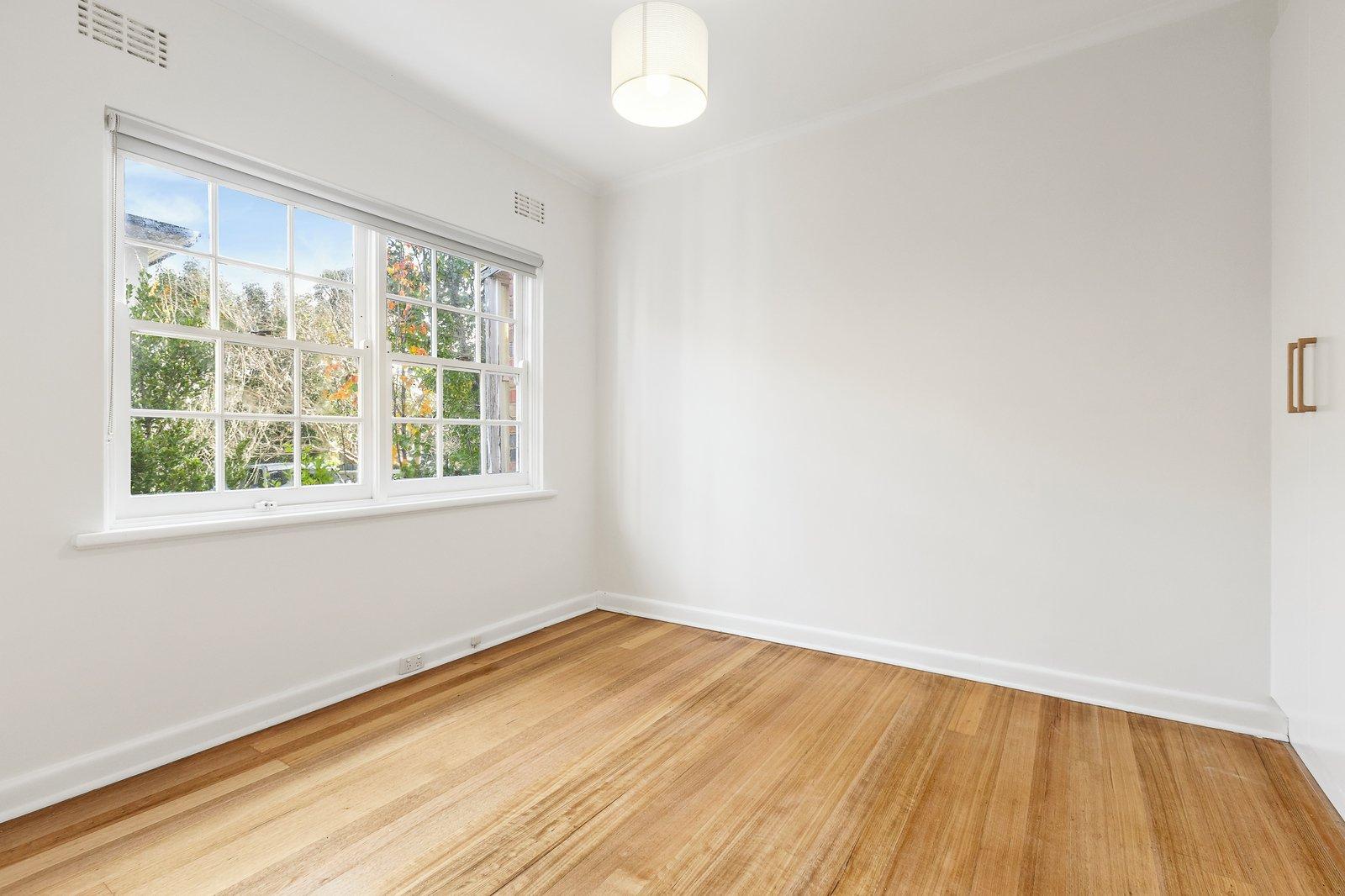 2/1510 High Street, Glen Iris, 3146