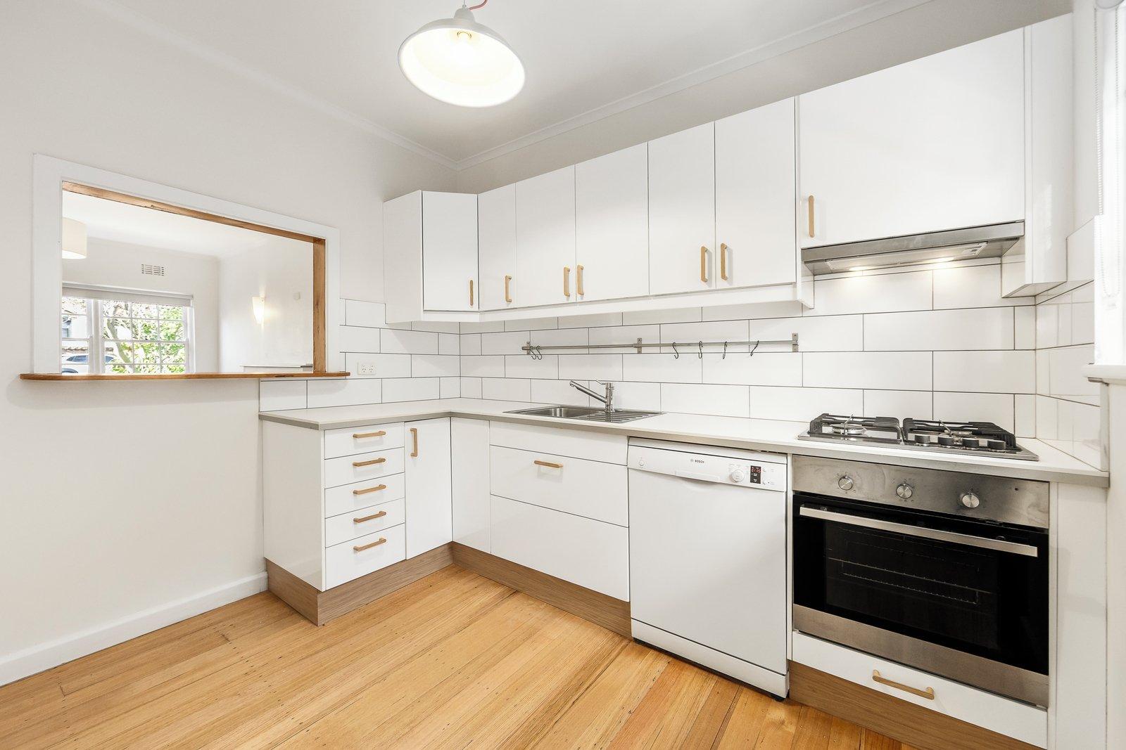 2/1510 High Street, Glen Iris, 3146