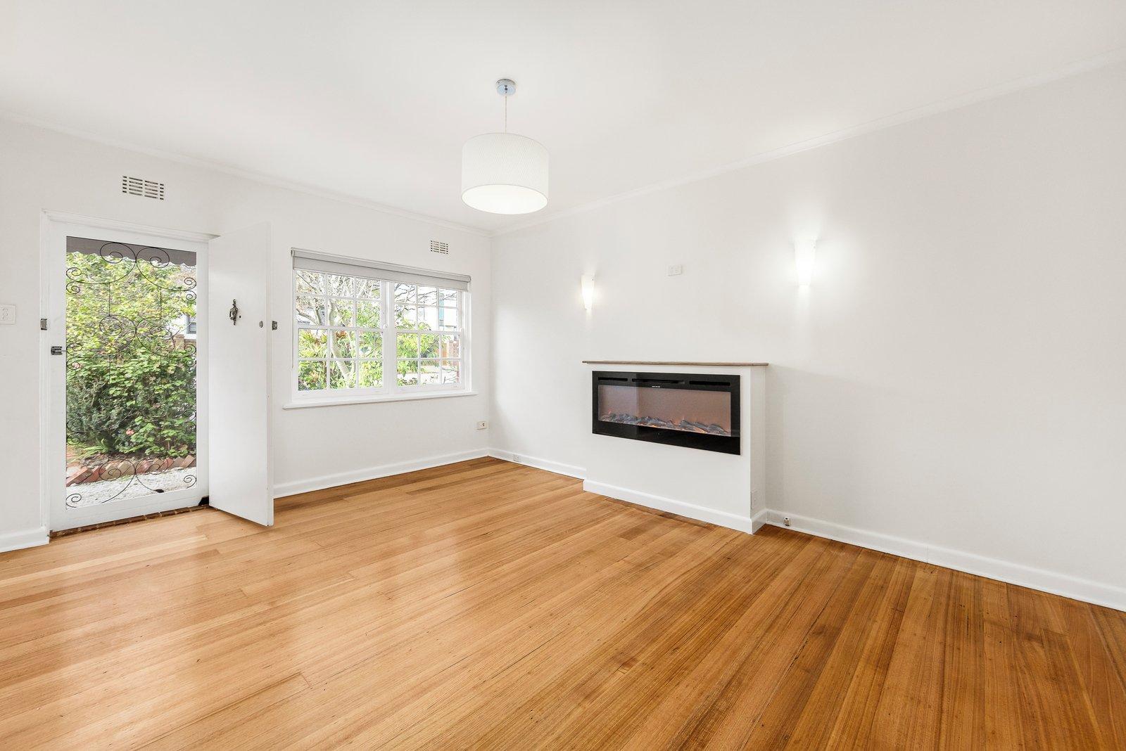 2/1510 High Street, Glen Iris, 3146