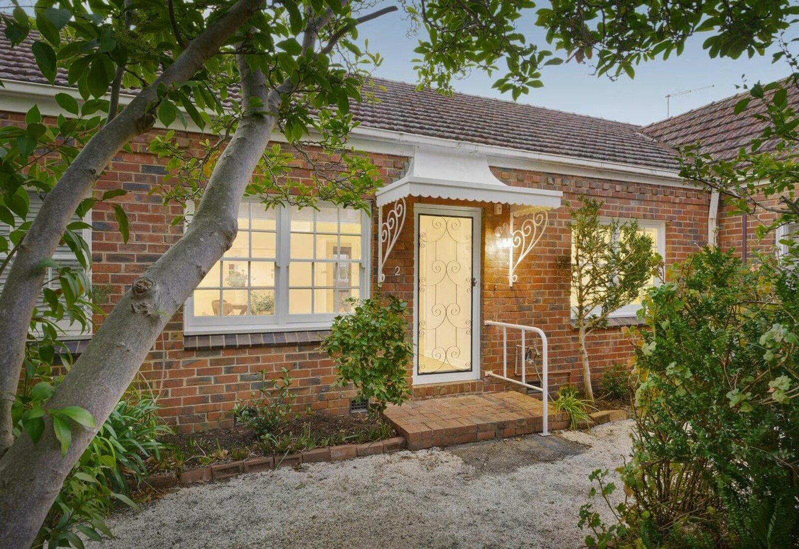 2/1510 High Street, Glen Iris, 3146
