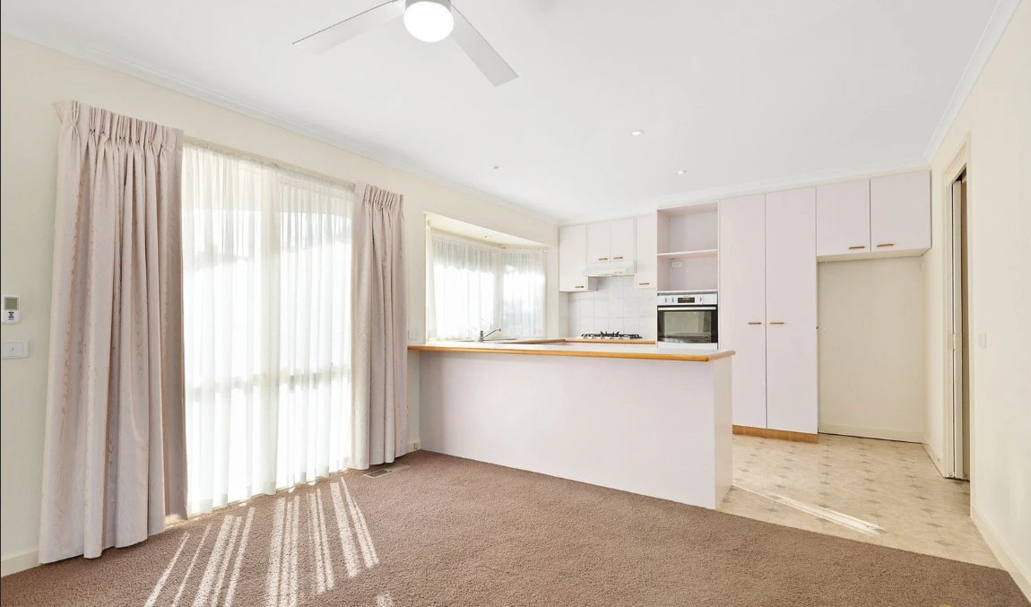 2/16 Glyndon Road, Camberwell, Vic