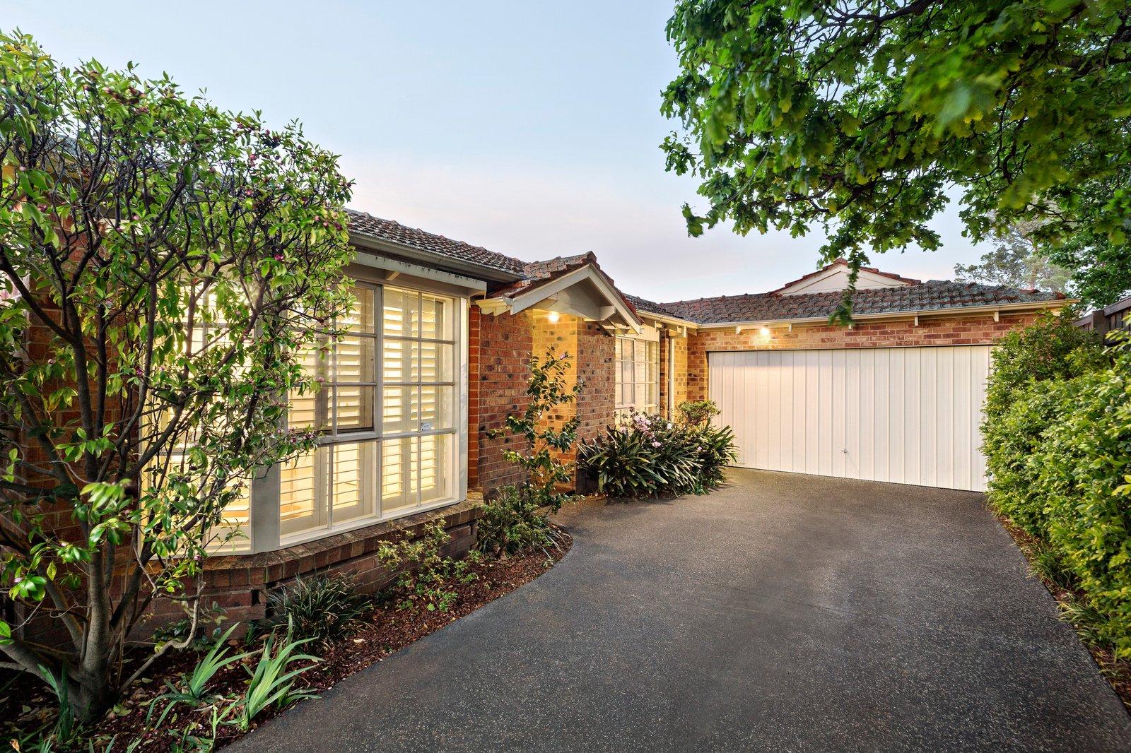 2/170 Finch Street, Glen Iris, 3146