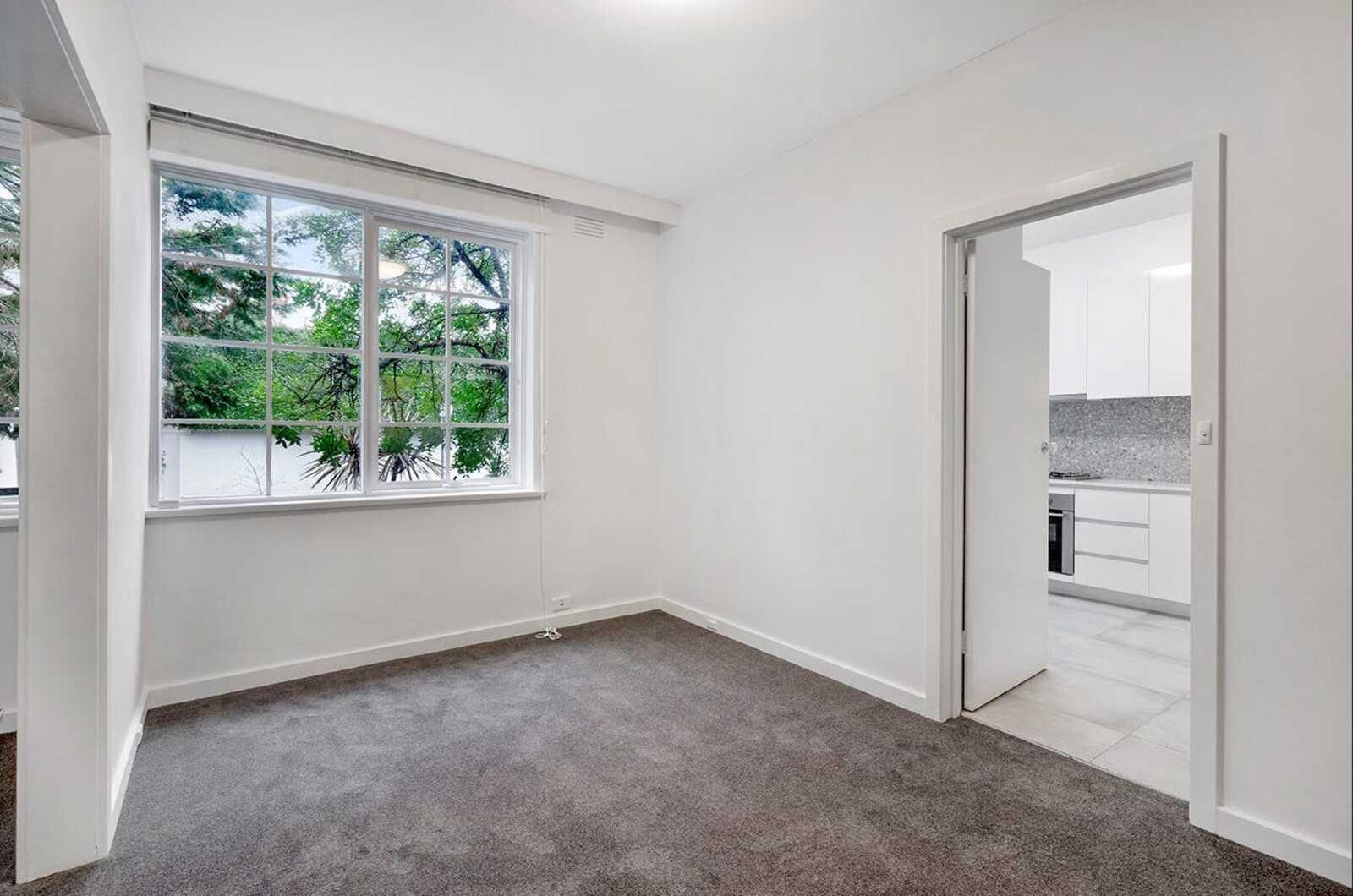 2/187 Kooyong Road, Toorak, 3142