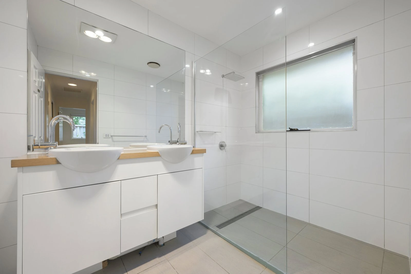 2/18 Wallace Crescent, Beaumaris, 3193