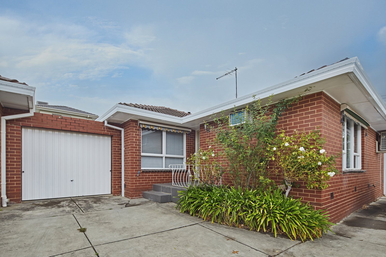 2/1A Beverley Street, Doncaster East, 3109