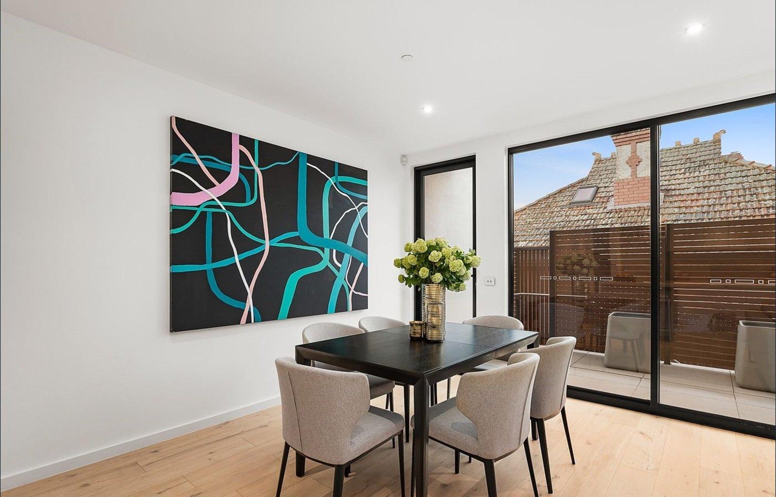 2/1A Lisson Grove, Hawthorn, 3122