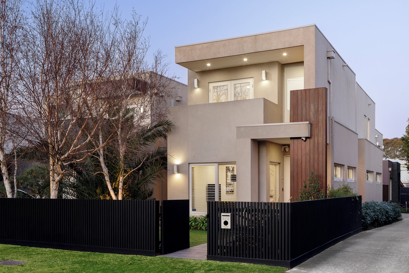 2/2 Bayview Road, Beaumaris, 3193