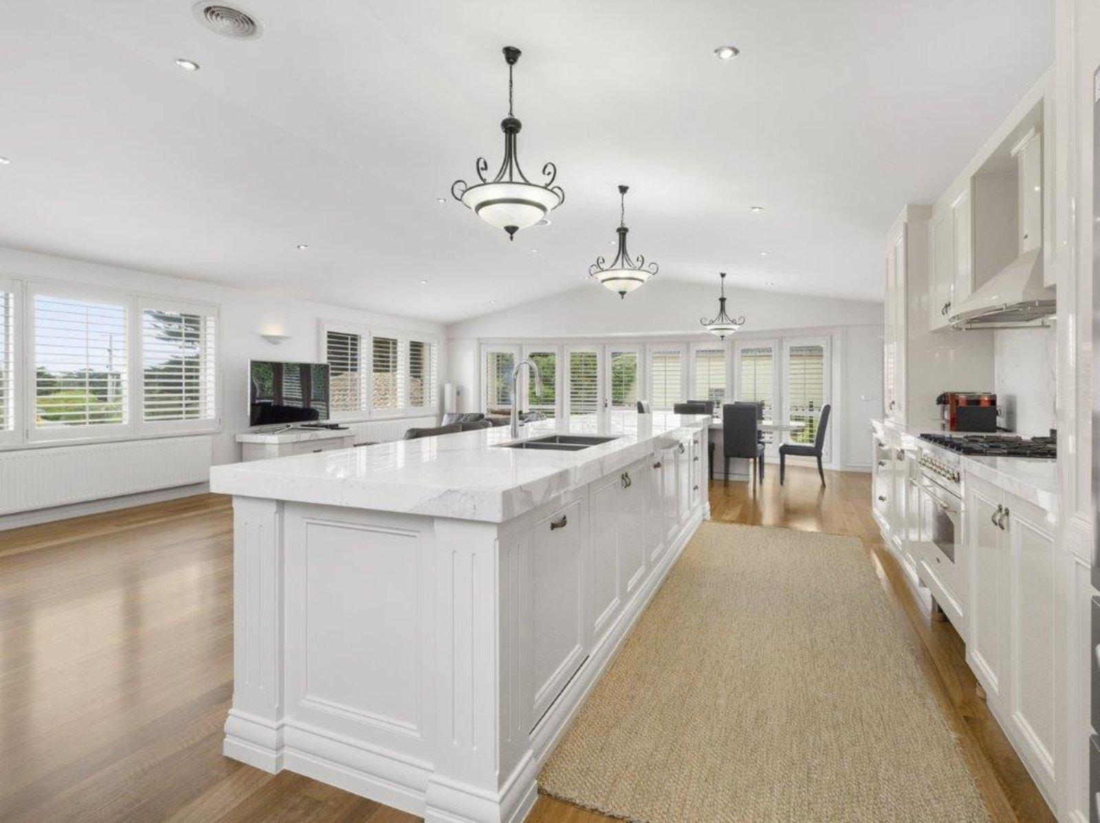 22 George Street, Sorrento, 3943
