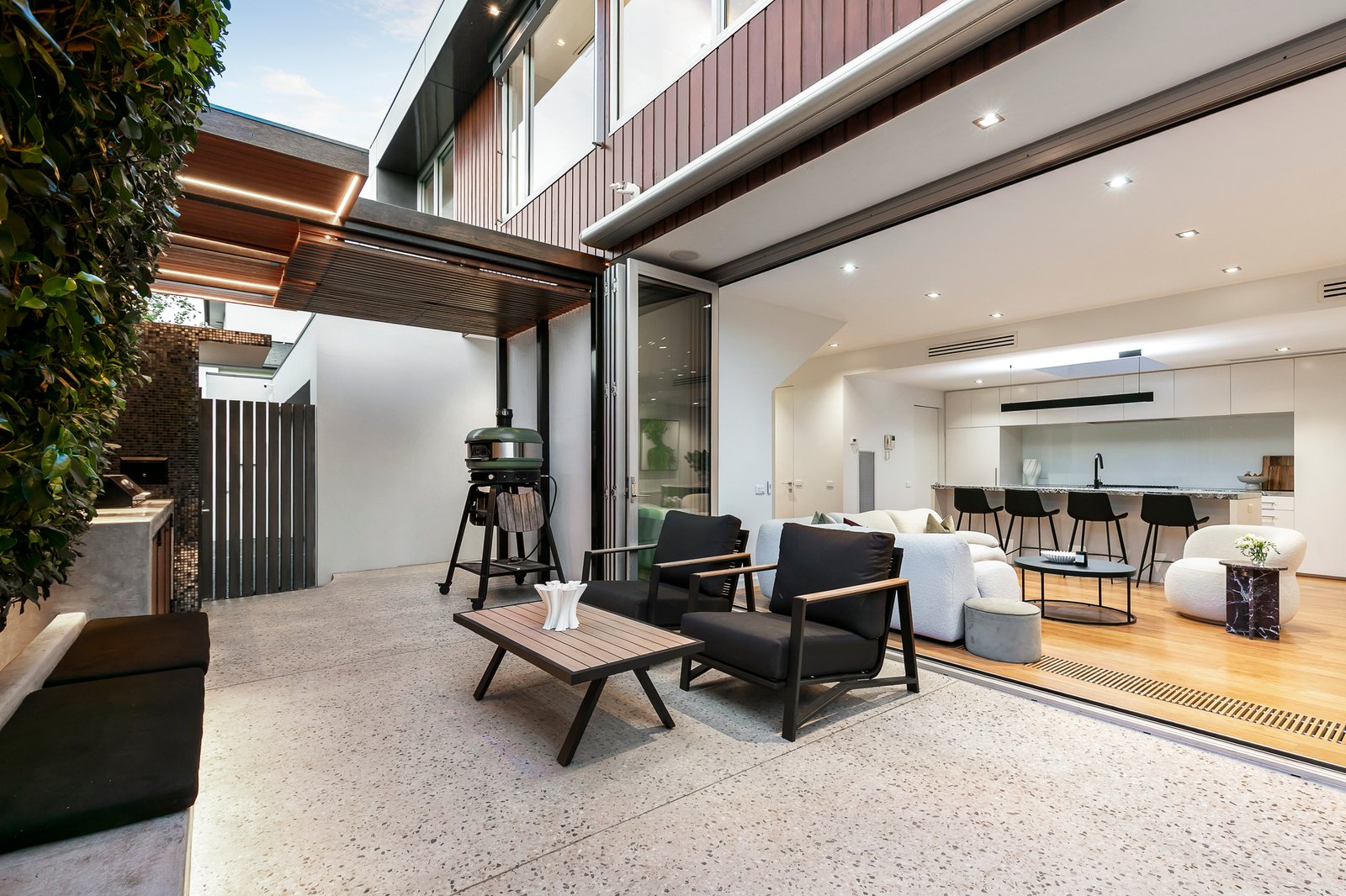 2/2 Hastings Road, Hawthorn East, 3123