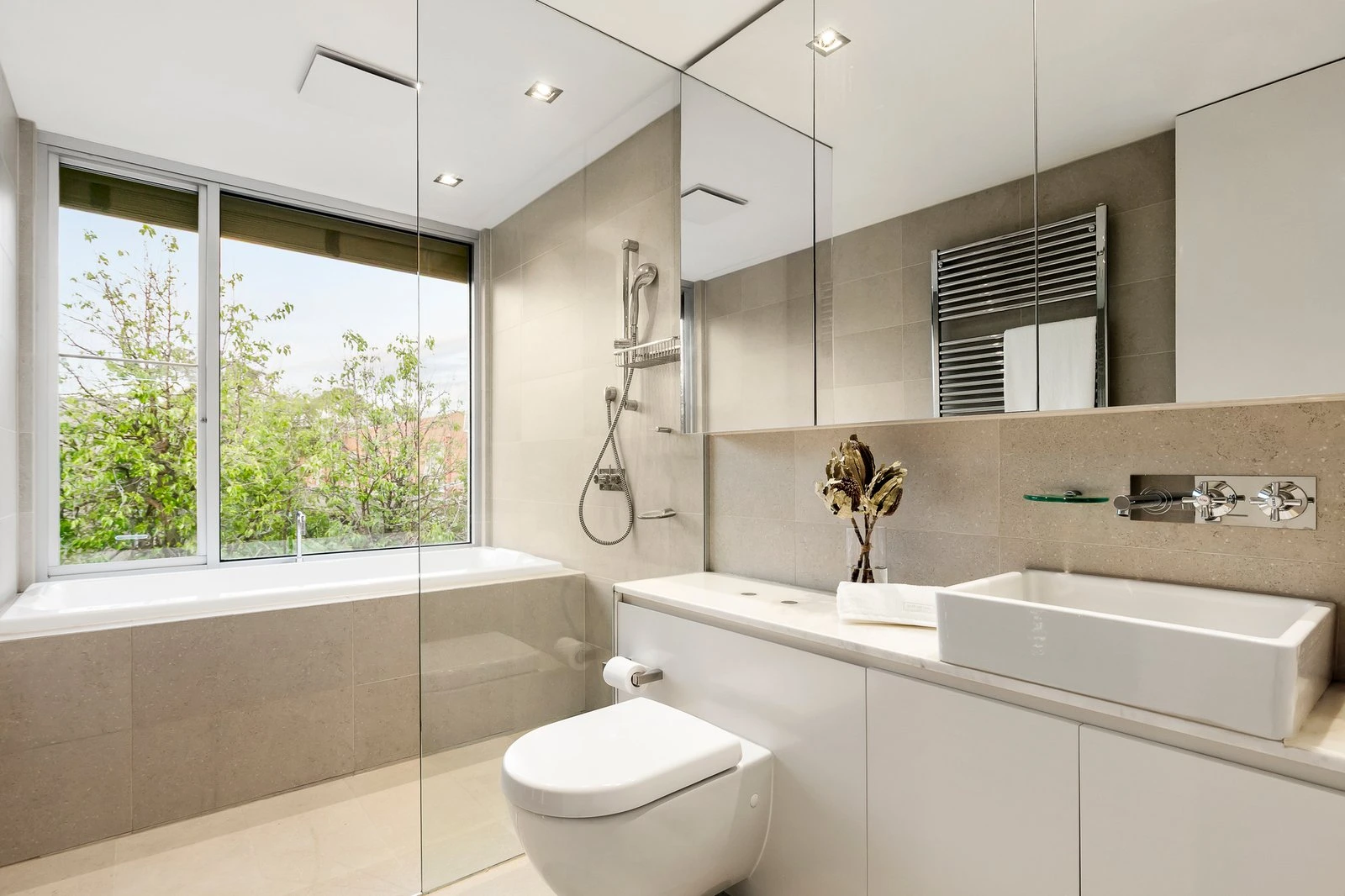 2/2 Hastings Road, Hawthorn East, 3123