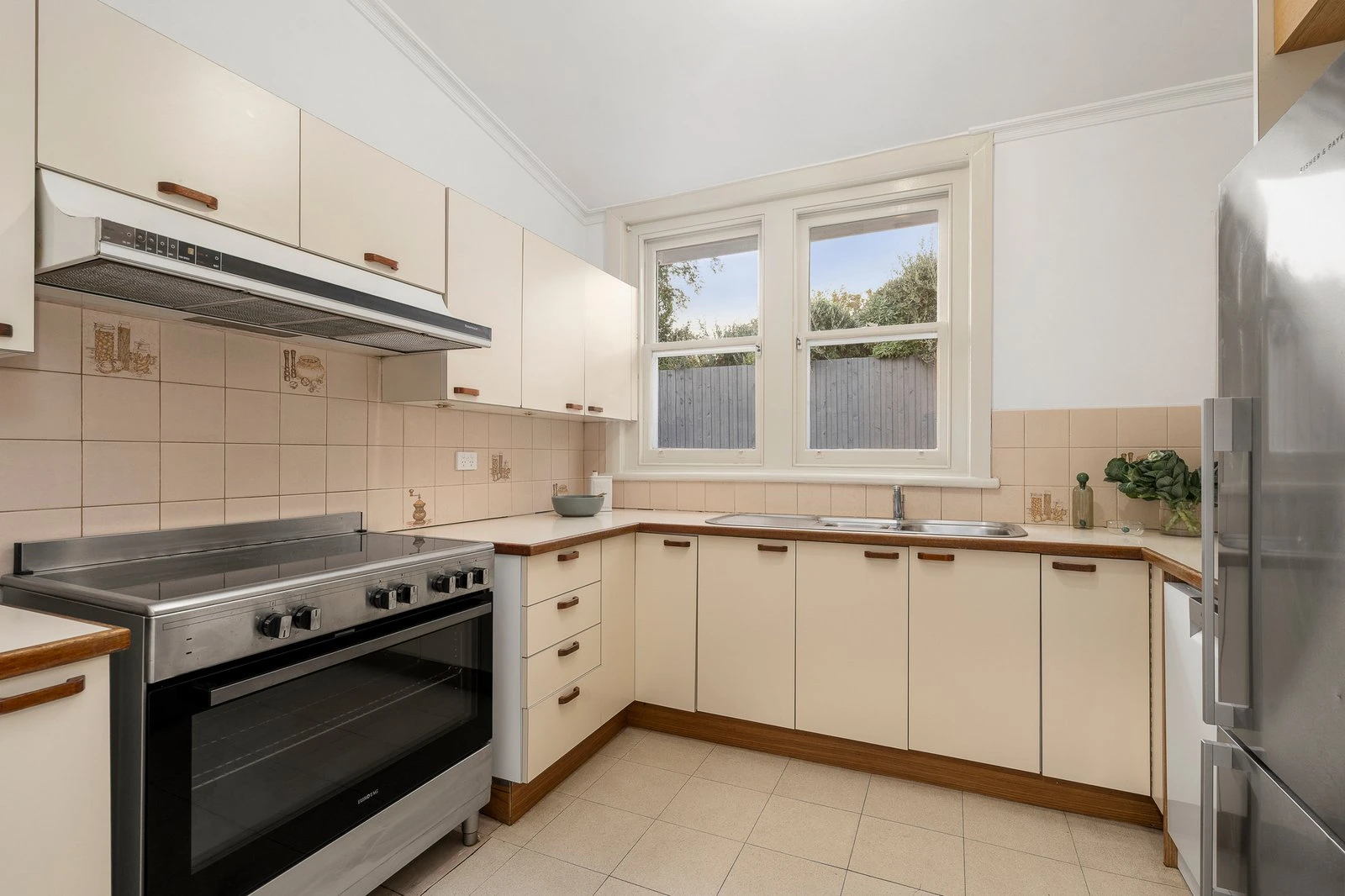 22 Miller Grove, Kew, 3101