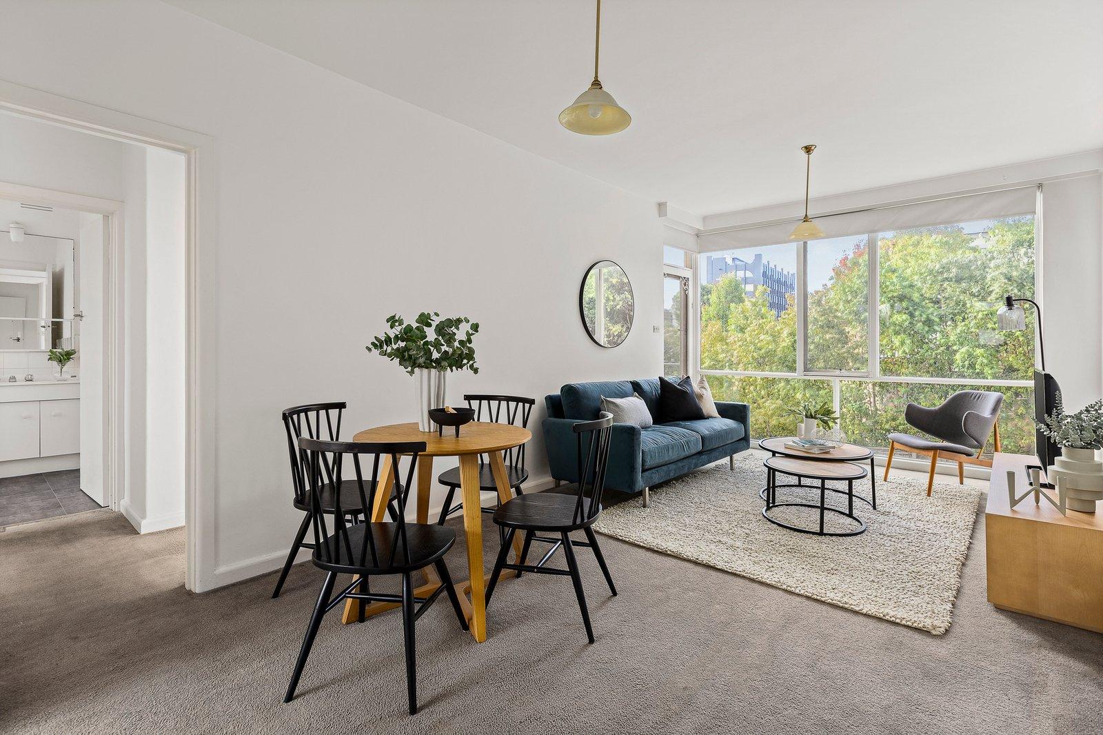 2/20 Denmark Hill Road, Hawthorn East, 3123