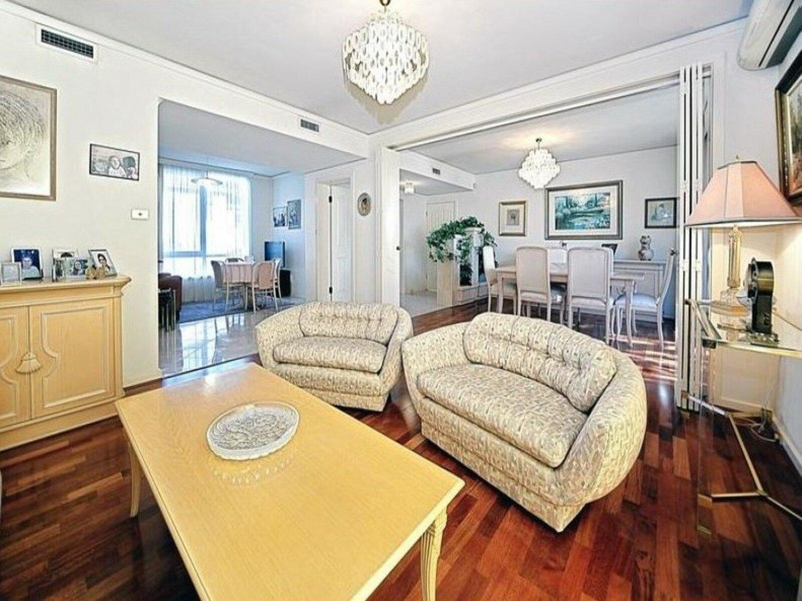 2/21 Grange Road, Toorak, 3142