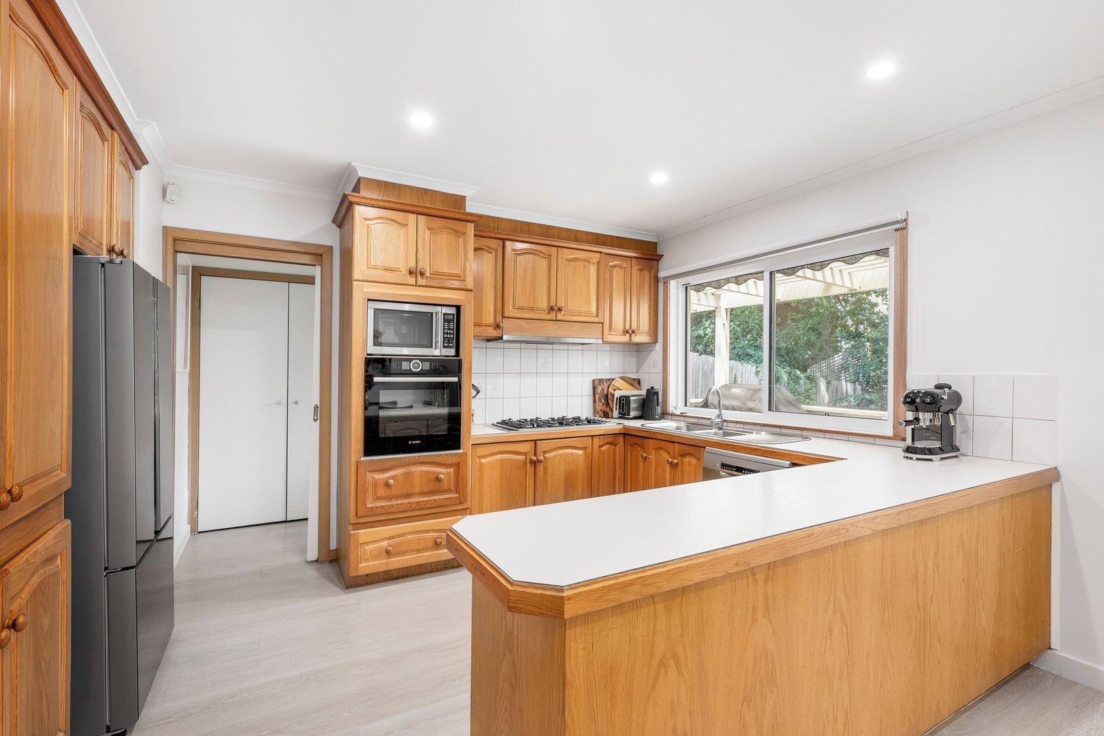 2/233 Highfield Road, Camberwell, 3124