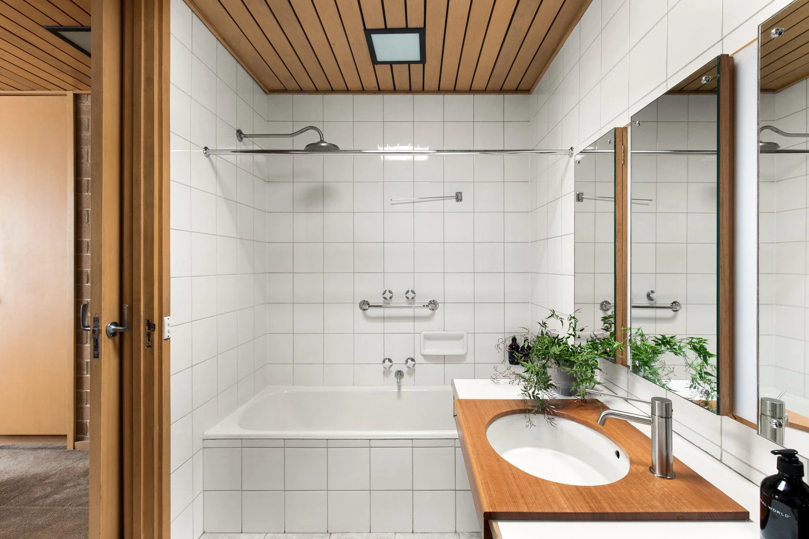 228-230 Domain Road, South Yarra, 3141