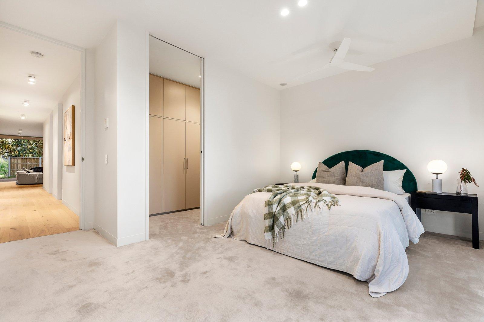 2/2A Spray Street, Elwood, 3184