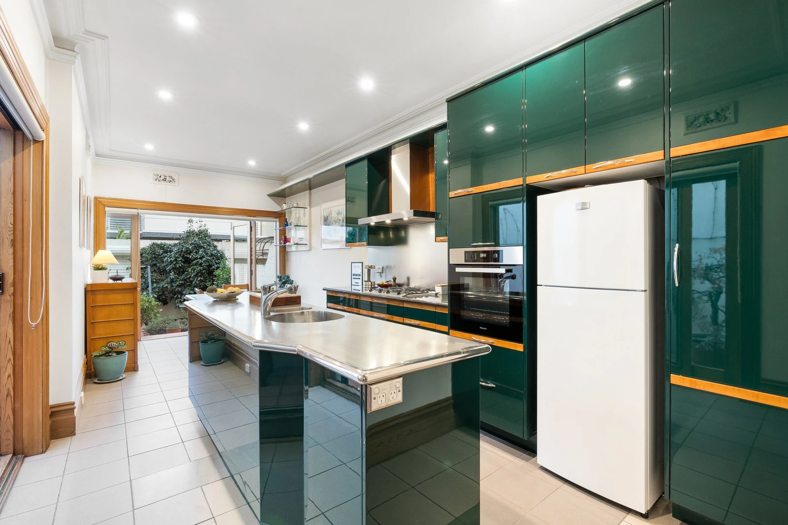 23 Bridport Street, South Melbourne, 3205