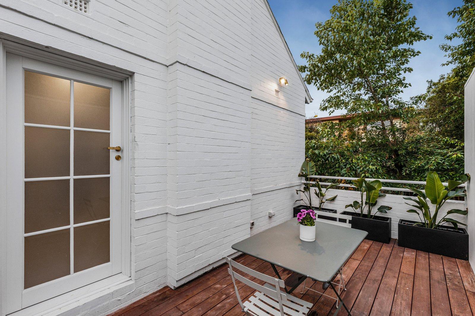 2/32 Kensington Road, South Yarra, 3141